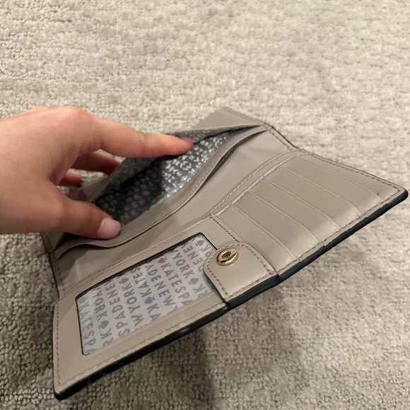 Kate Spade Saffiano Leather Owl Stacy Bifold Wallet - Picture 9 of 12